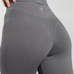 Rest Day Bootcut Leggings